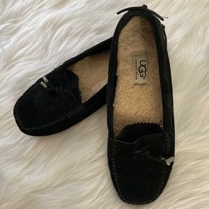 Ugg moccasins size 6